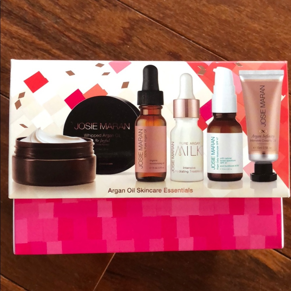 Josie Maran - Argan Oil Skincare Essentials NIB